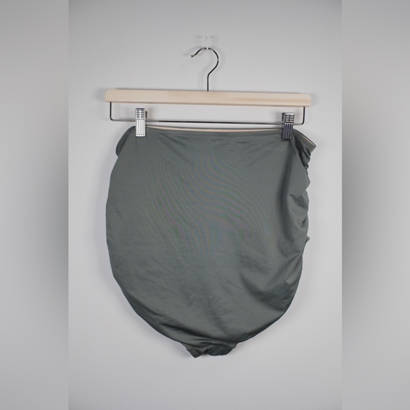 Albion Ruched High Waisted Bottom - Picture 2 of 3